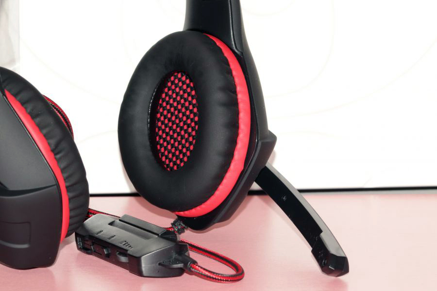 Стереонаушники с микрофоном REAL-EL GDX-7600 stereonaushniki-s-mikrofonom-real-el-gdx-7600